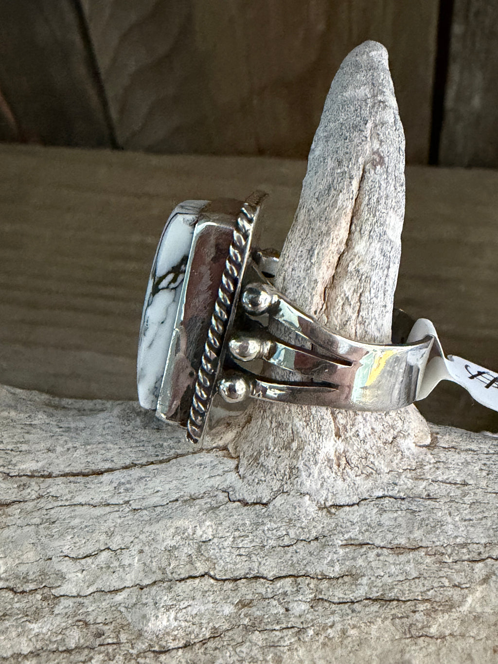 Native American Linda Yazzie Handmade White Buffalo Sterling Silver Size 6.75 Custom Ring