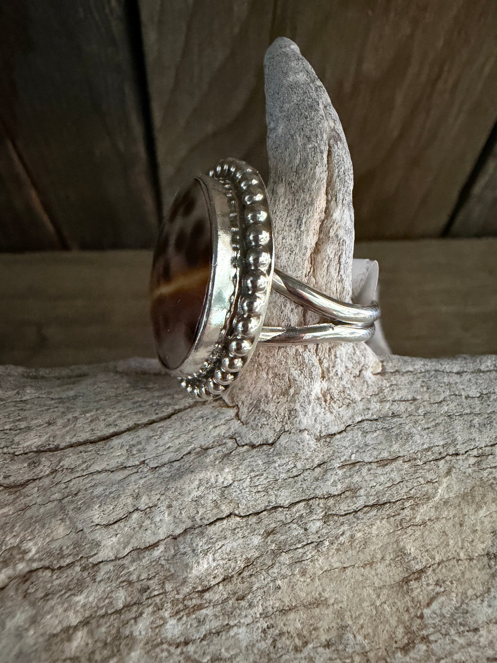 Native American Bernie Tsosie Handmade Sterling Silver- Cowrie Shell Ring Size 7.75