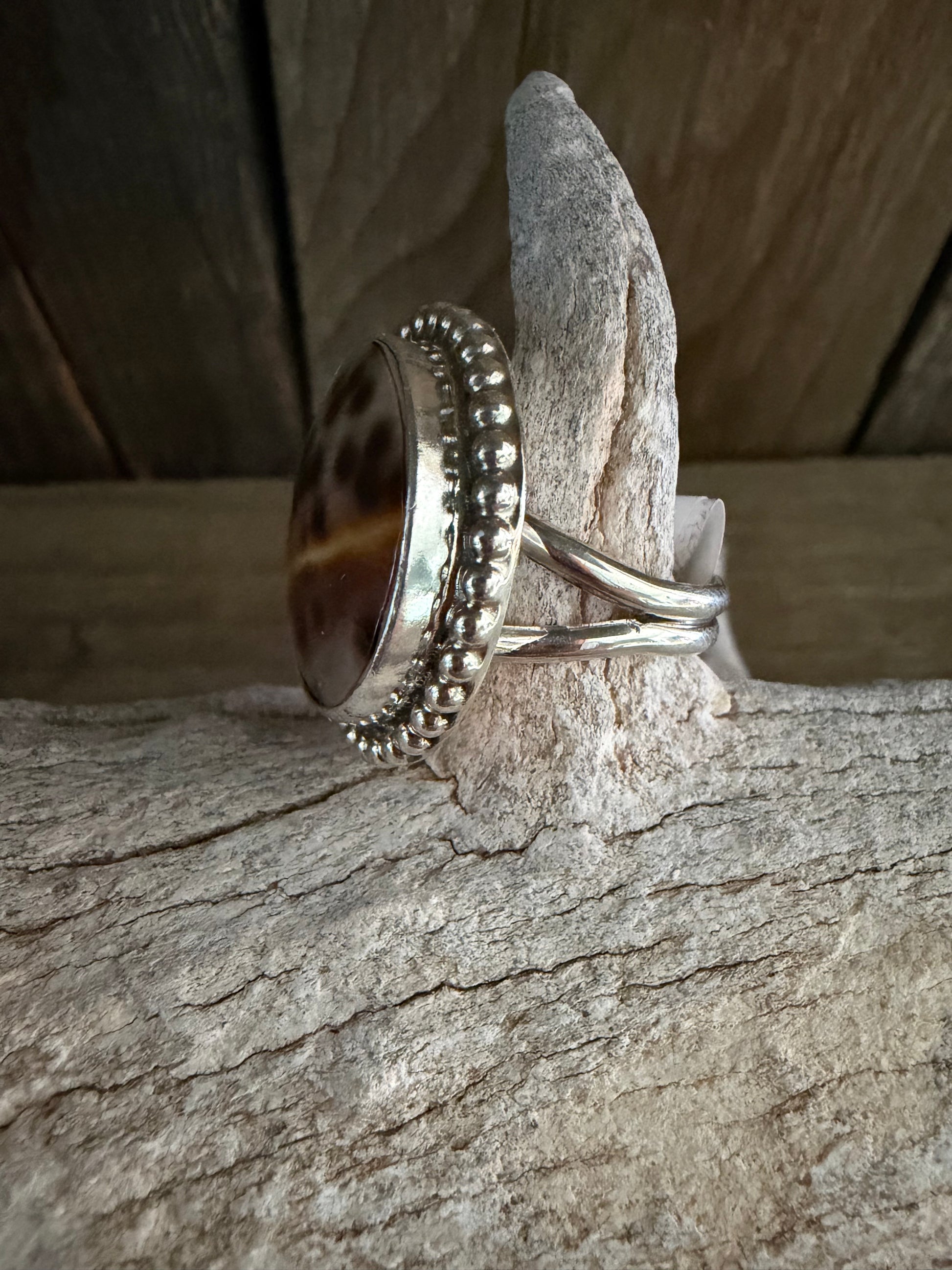 Native American Bernie Tsosie Handmade Sterling Silver- Cowrie Shell Ring Size 7.75