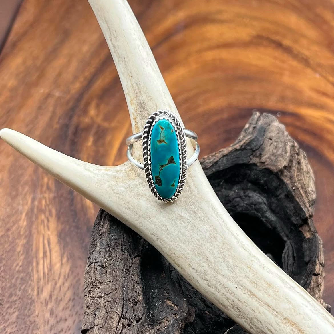 Authentic Native American Handmade Braided Edge Turquoise Ring