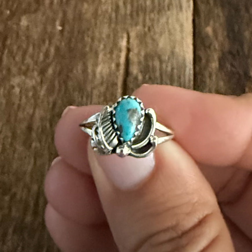 Authentic Native American Handmade Sterling Silver and Turquoise Navajo blossom ring Size 8