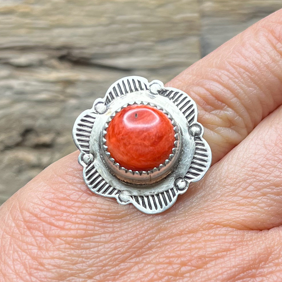 Authentic Native American Sterling Silver Orange Spiny Oyster Ring