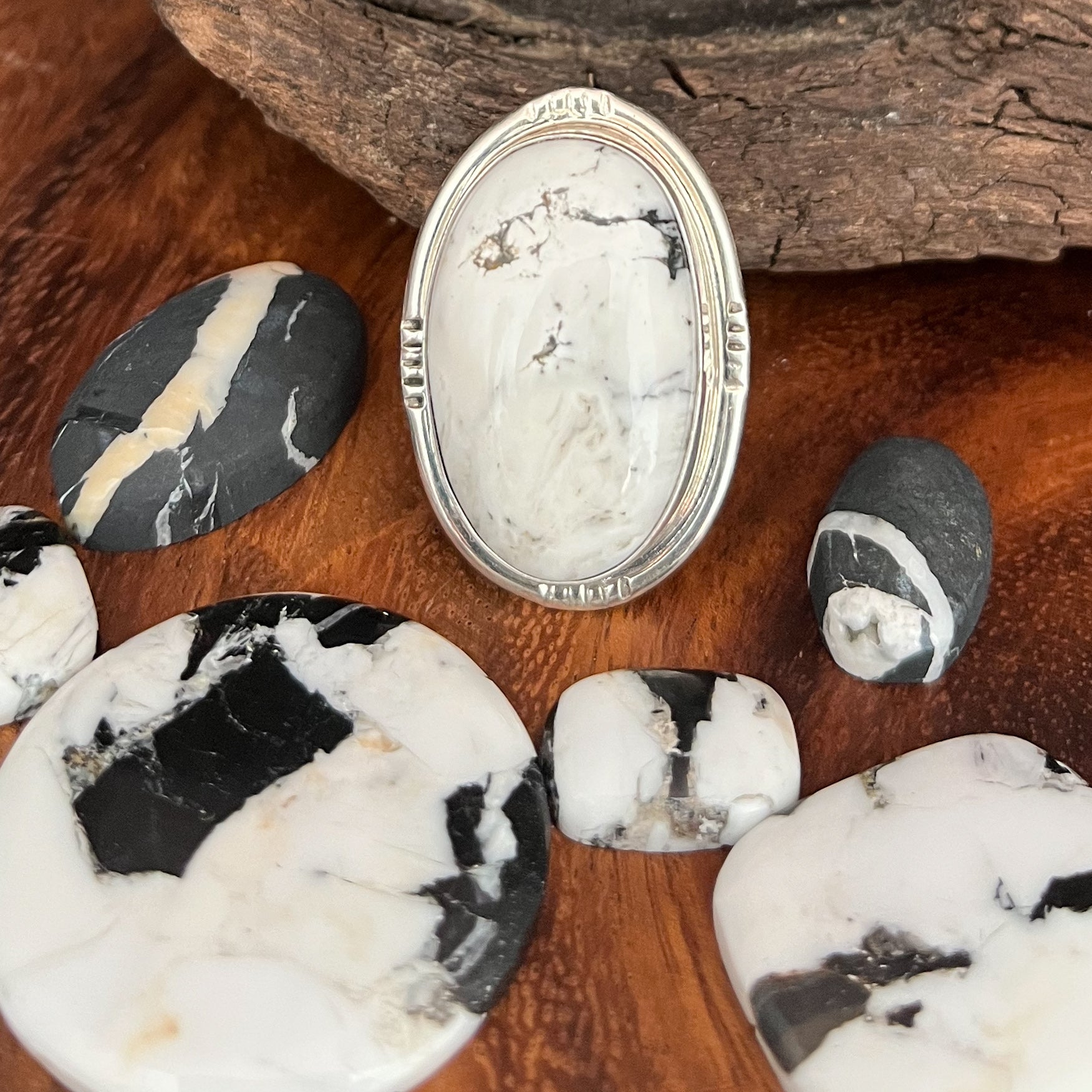 Authentic Native American Handmade Sterling Silver White Buffalo Ring Size 7 1/2.