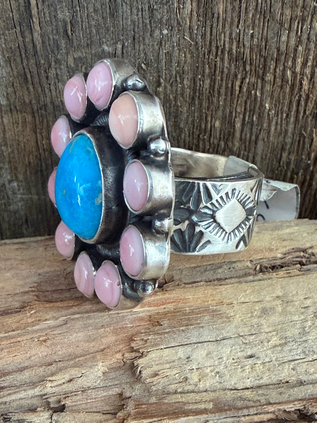 Native American Leon Martinez Handmade Pink Conch-Turquoise Cluster Adjustable Ring 🇺🇸