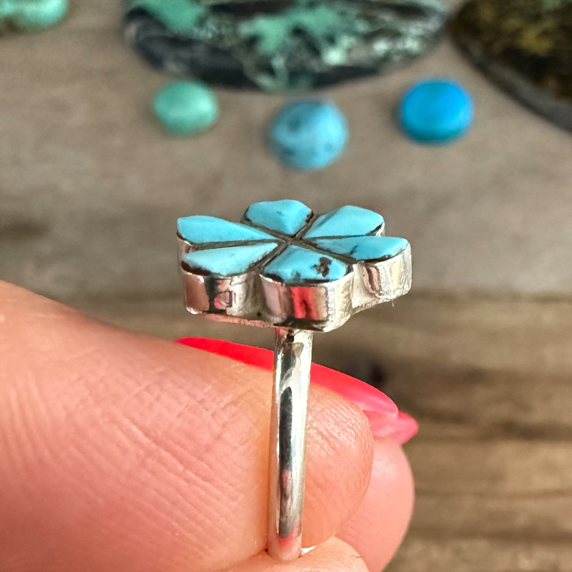 Authentic Native American Handmade Sterling Silver and Turquoise Zuni Floral Ring size 2 1/4.