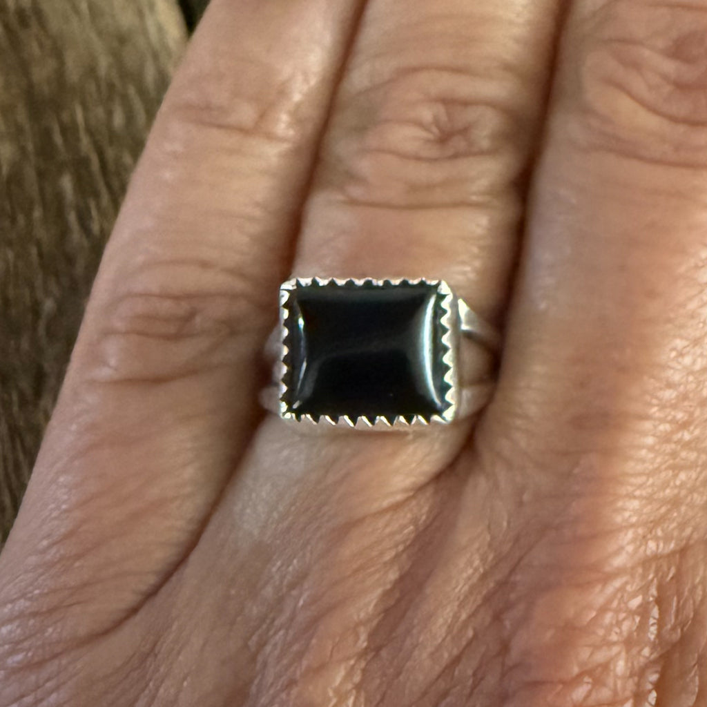 Native American Handmade Sterling Silver and Black Onyx Ring Size 6 1/2.