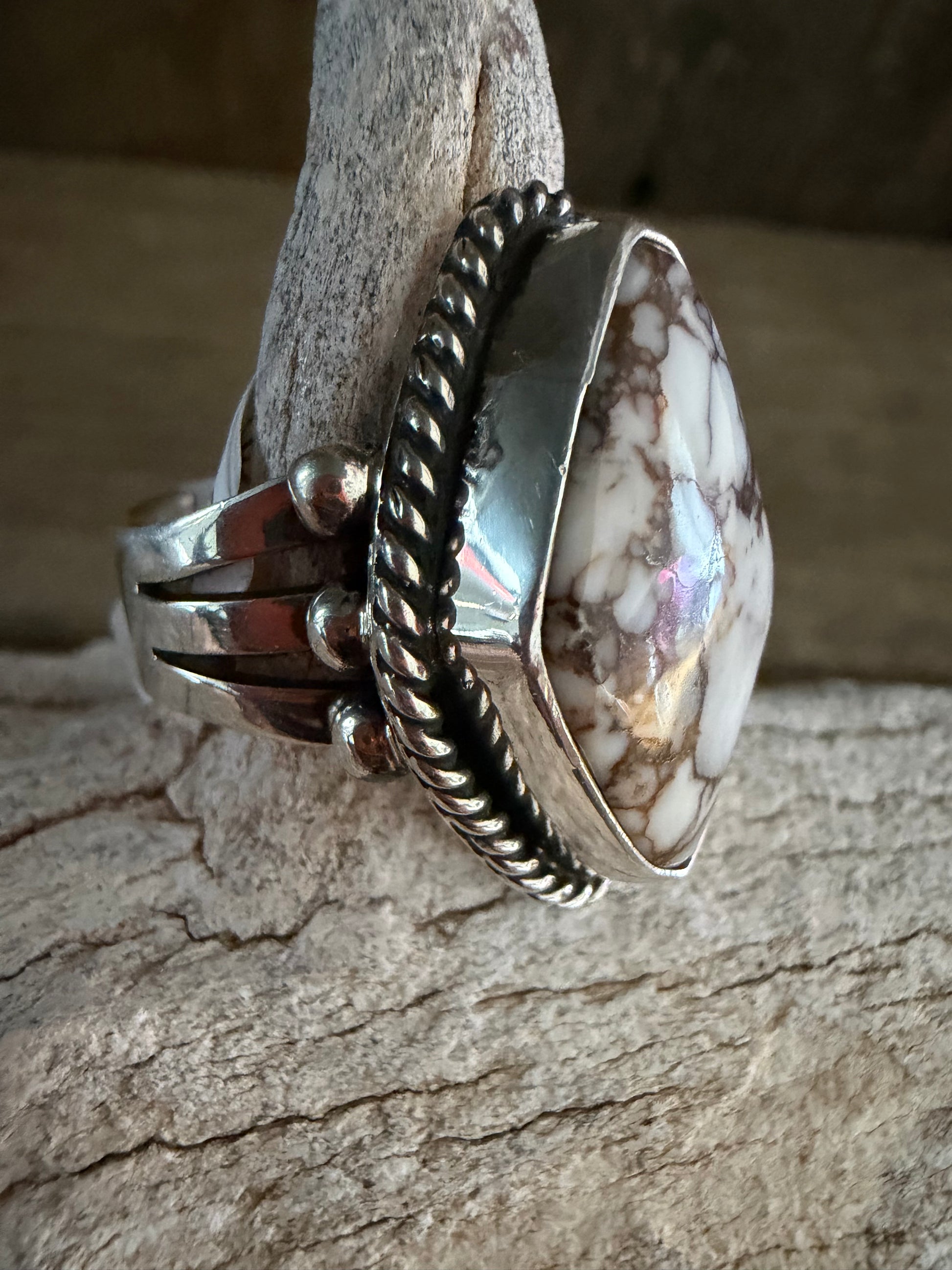 Native American Linda Yazzie Handmade Sterling Silver-Wild horse 🐎 Ring Size 6.75