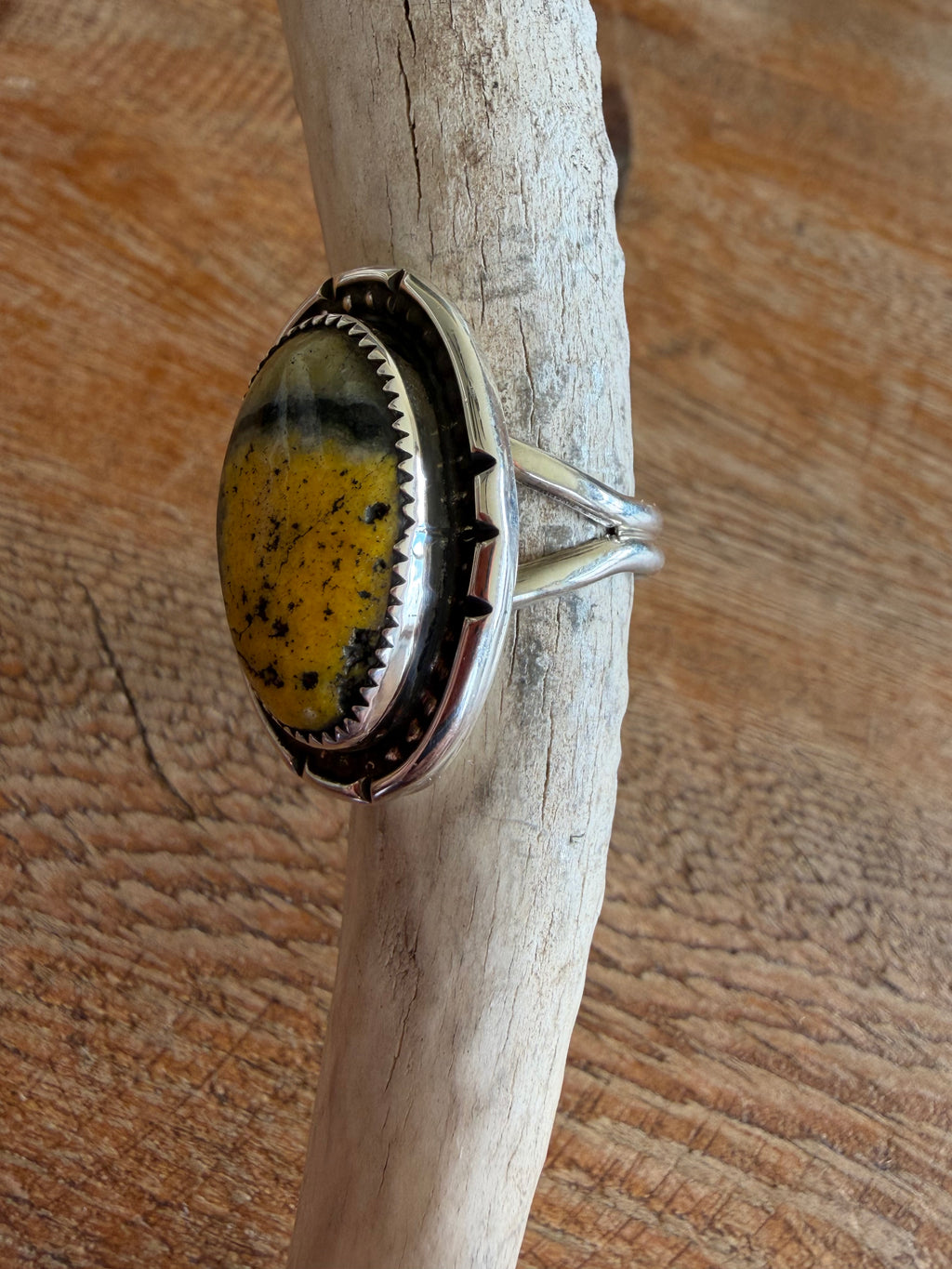 Native American Handmade Bumblebee Jasper Sterling Silver Ring Size 7.5