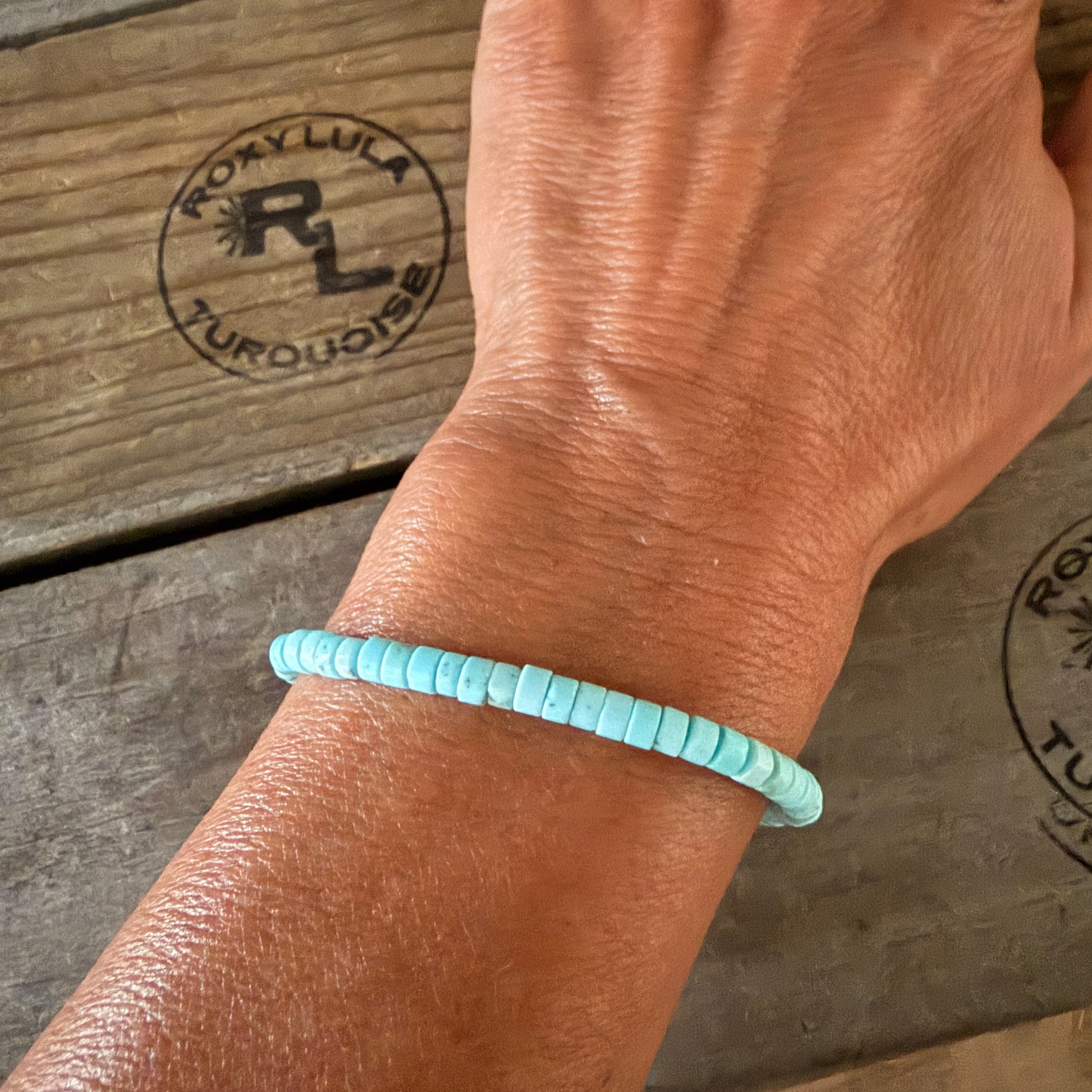 Howlite light blue stretch stacking bracelet