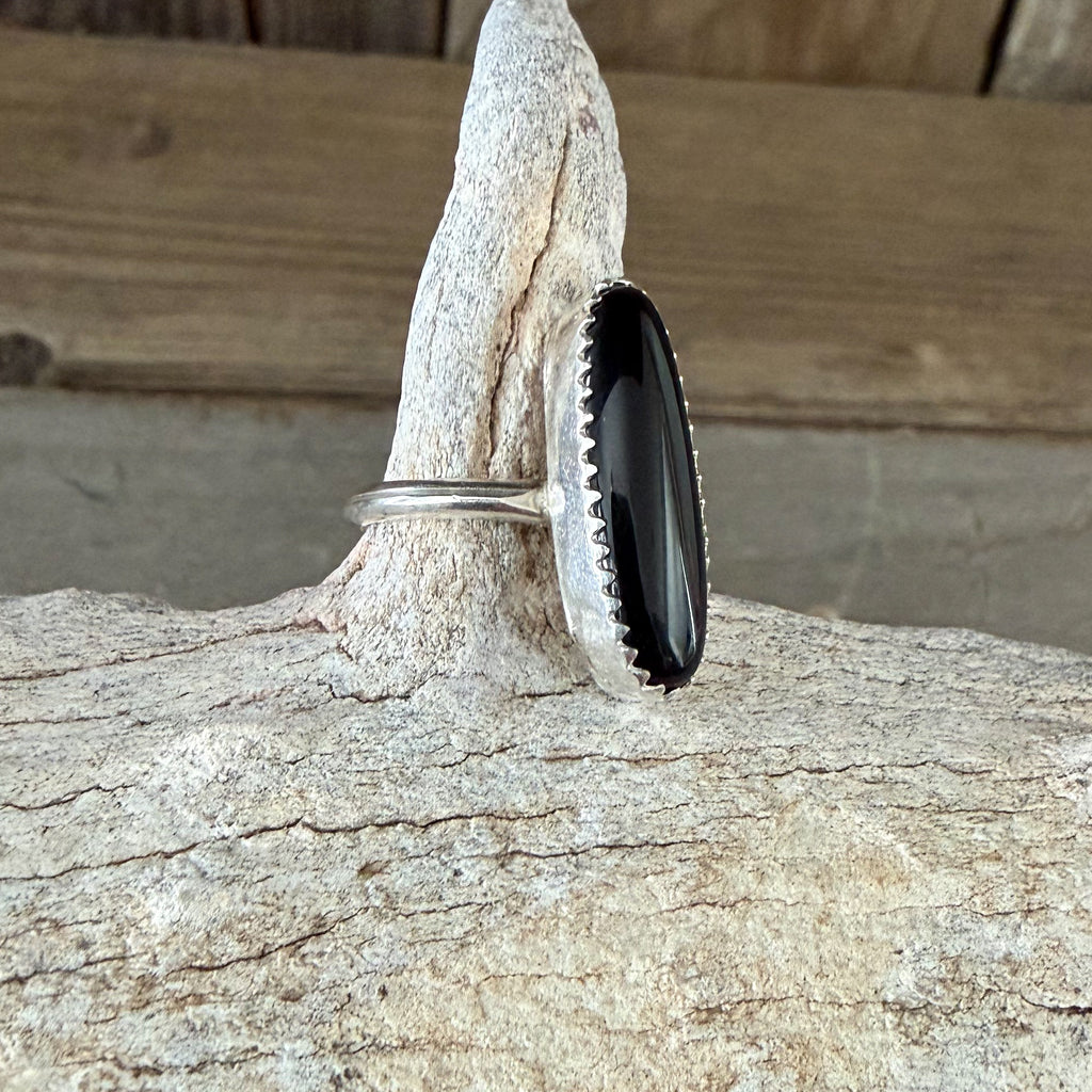 Authentic Native American Handmade Black Onyx Ring size 4 1/2.