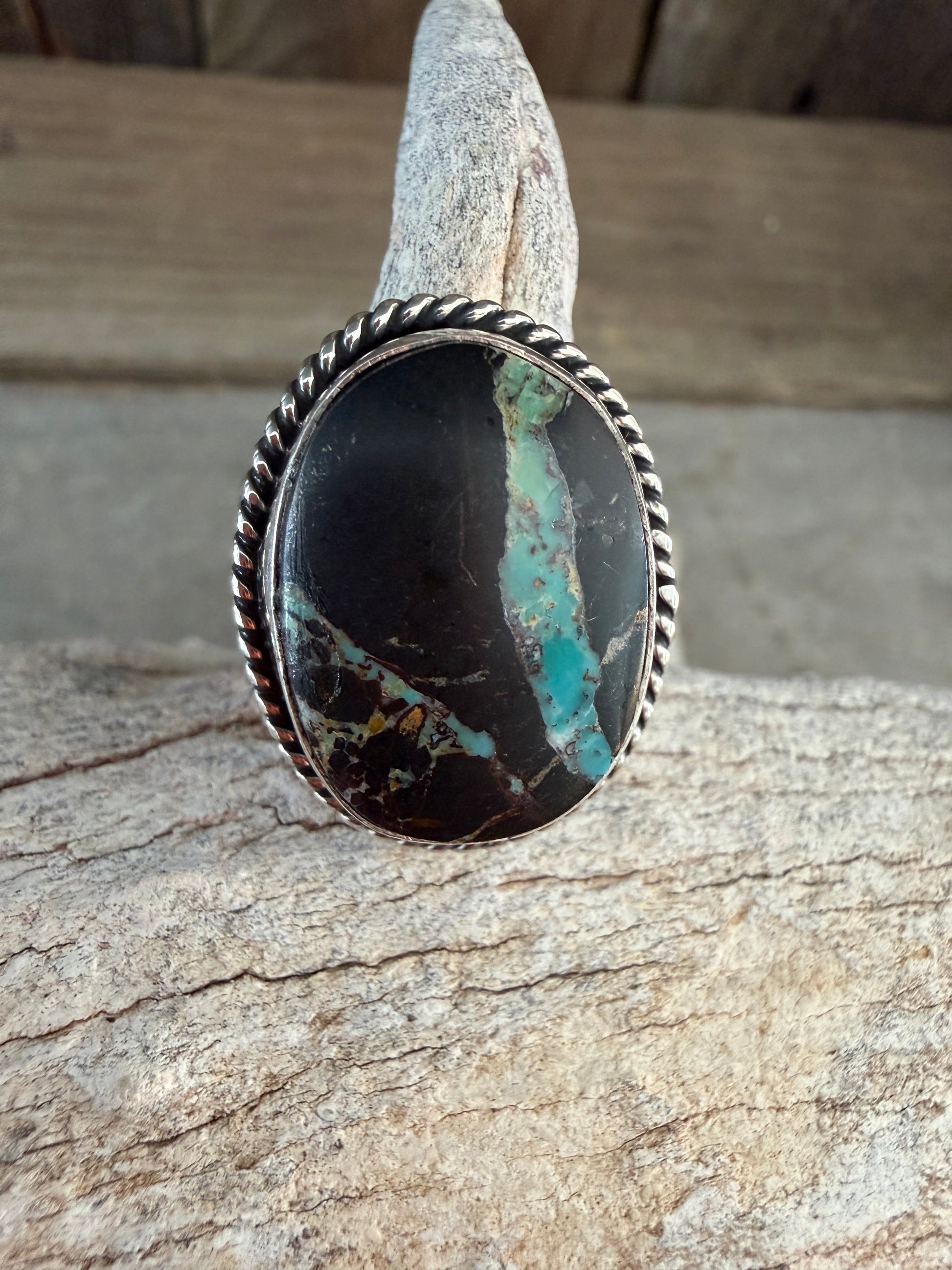 Native American Linda Yazzie Handmade Blackjack-Sterling Silver Ring Size 5
