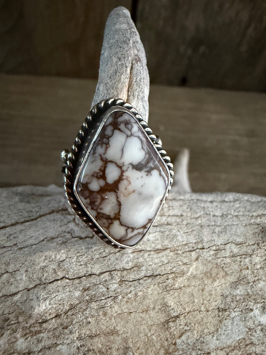 Native American Linda Yazzie Handmade Sterling Silver-Wild horse 🐎 Ring Size 6.75