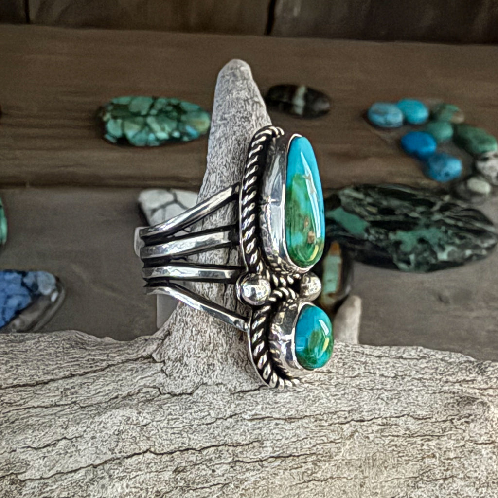Authentic Native American Handmade Sterling Silver and Sierra Bella Turquoise Ring          size 6 3/4.