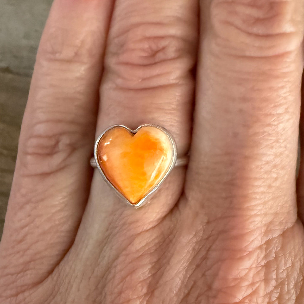 Authentic Native American Handmade Sterling Silver and Spiny Oyster Heart Shaped Ring size 5 1/2.