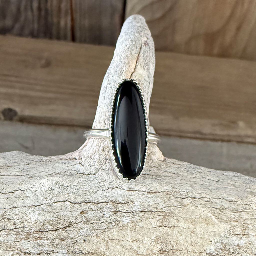 Authentic Native American Handmade Black Onyx Ring size 4 1/2.