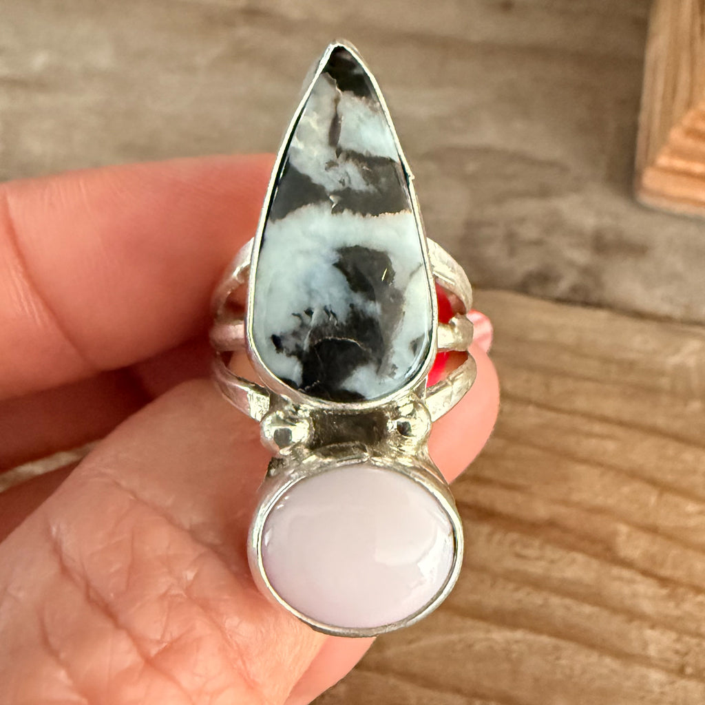 Authentic Native American Handmade Sterling Silver, Pink Conch Shell, and Zebra Stone Ring size 7 1/2.