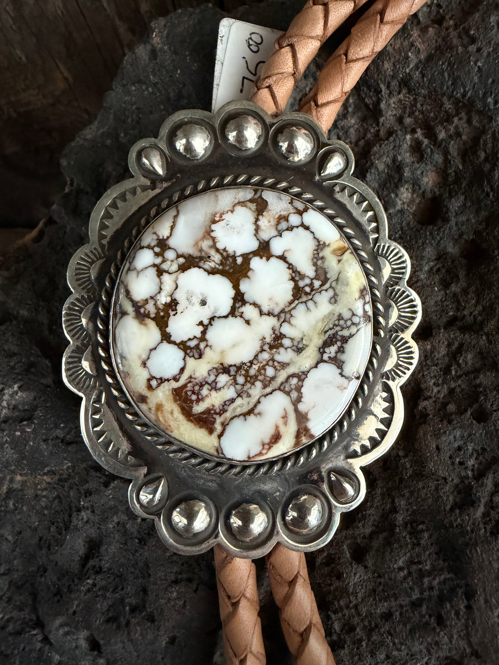 Native America Randy Begay Handmade Sterling Silver Wild-Horse Bolo Tie