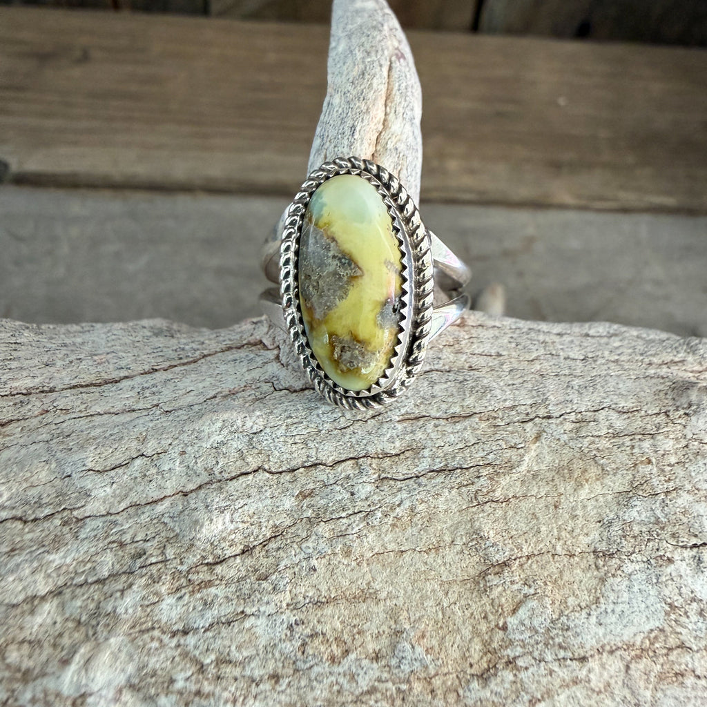 Authentic Native American Handmade Sterling Silver and Palomino Variscite Ring size 8