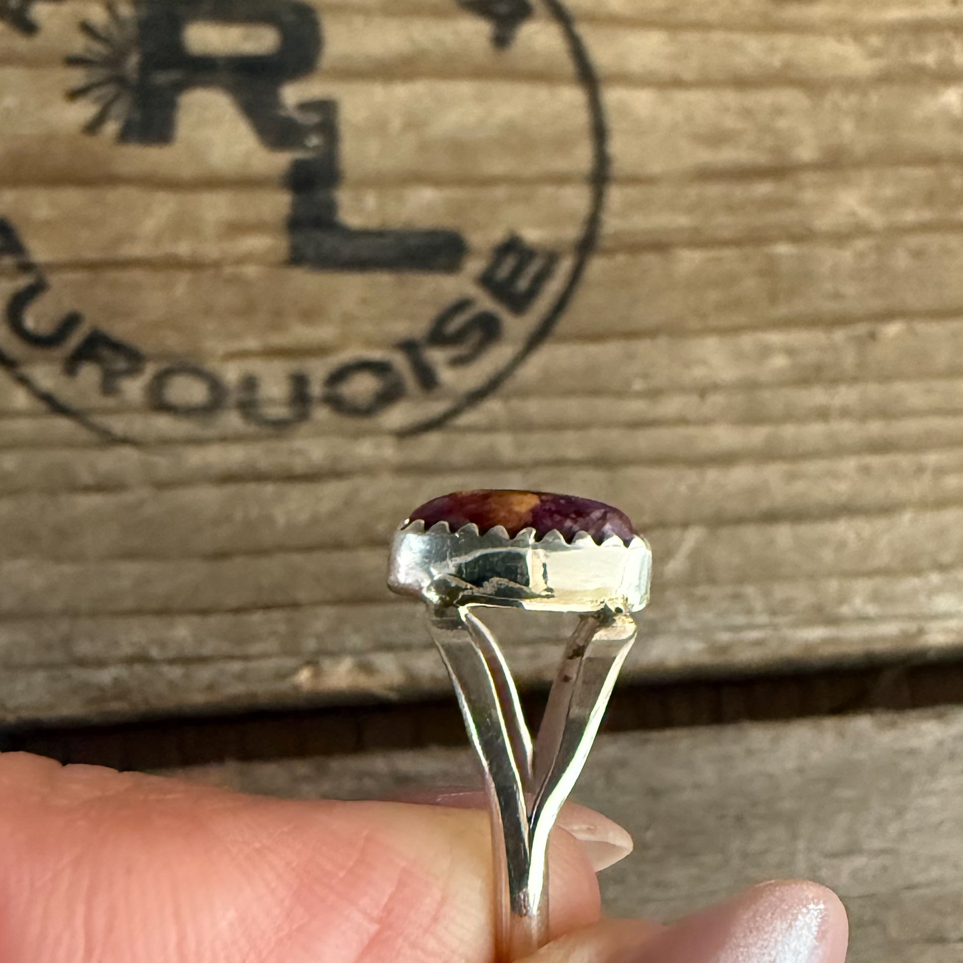 Authentic Native American Handmade Sterling Silver and Purple Spiny Oyster Ring size 5