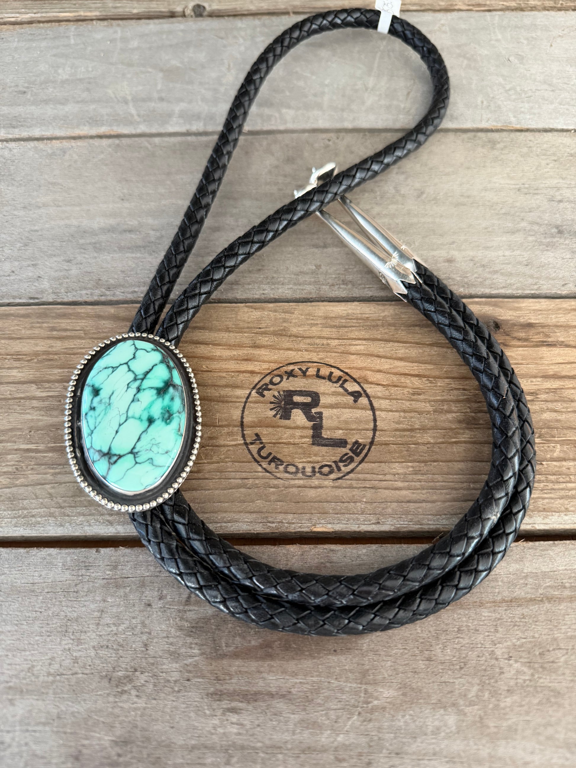 Native American Handmade Emerald Rose Variscite Bolo Tie