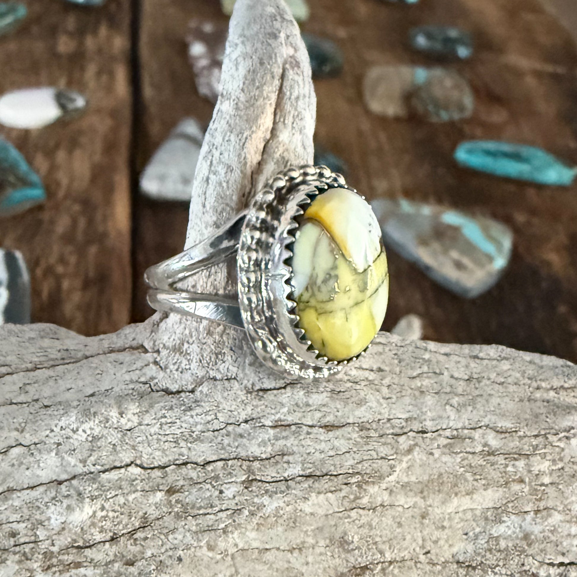 Authentic Native American Handmade Sterling Silver and Honey Dahlia Ring size 7 3/4.