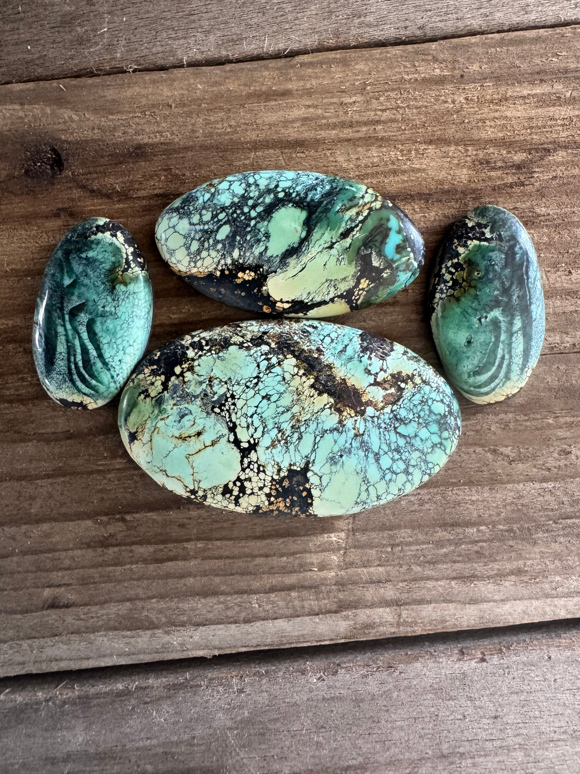 Hubei Turquoise Cab Assortment