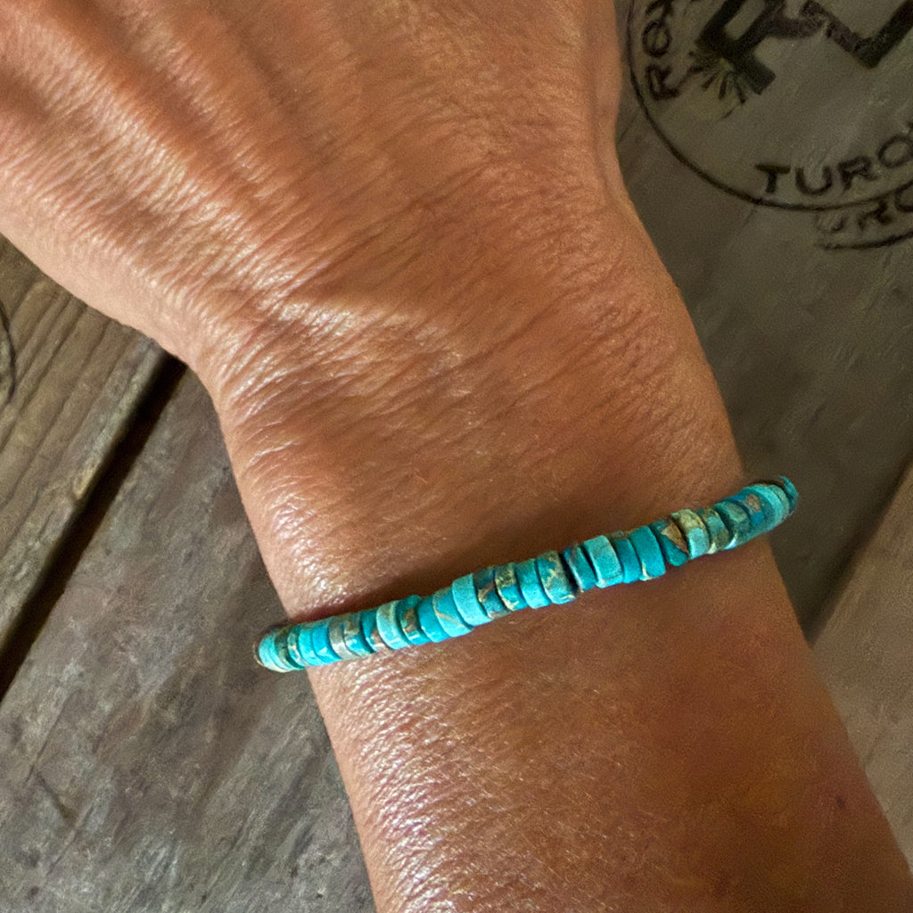 Howlite stretch turquoise colored stacking bracelet