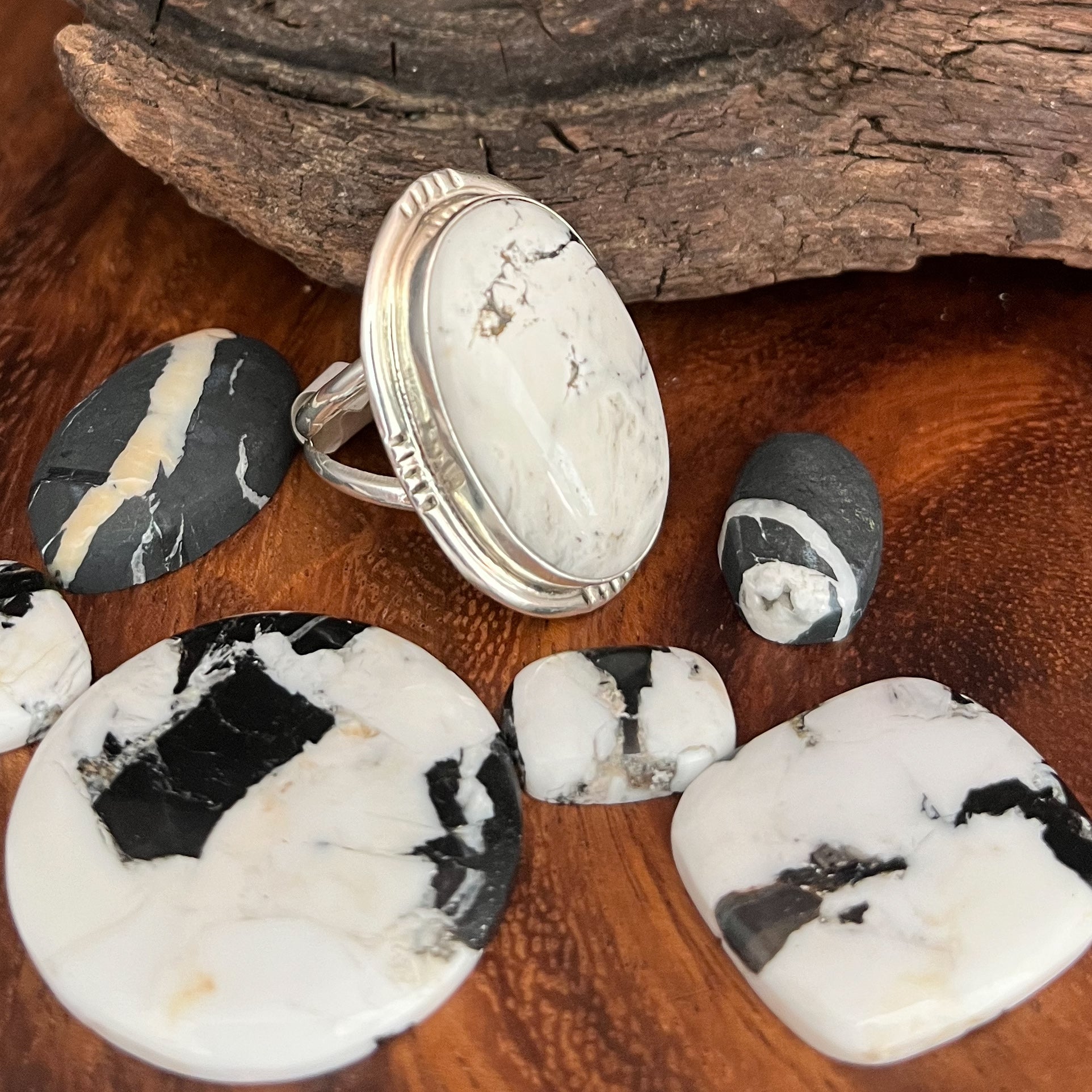 Authentic Native American Handmade Sterling Silver White Buffalo Ring Size 7 1/2.
