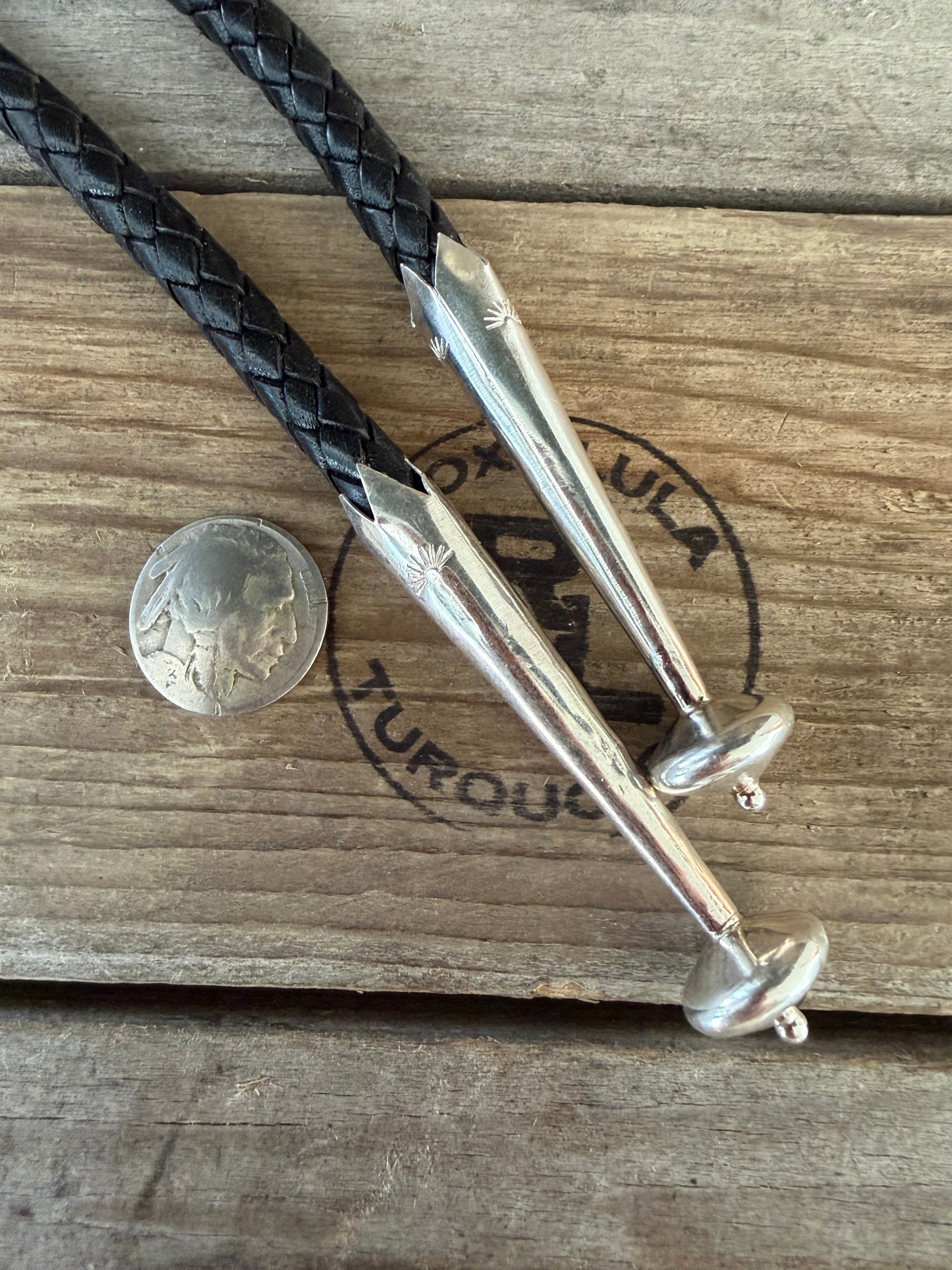 Native American Handmade Emerald Rose Variscite Bolo Tie