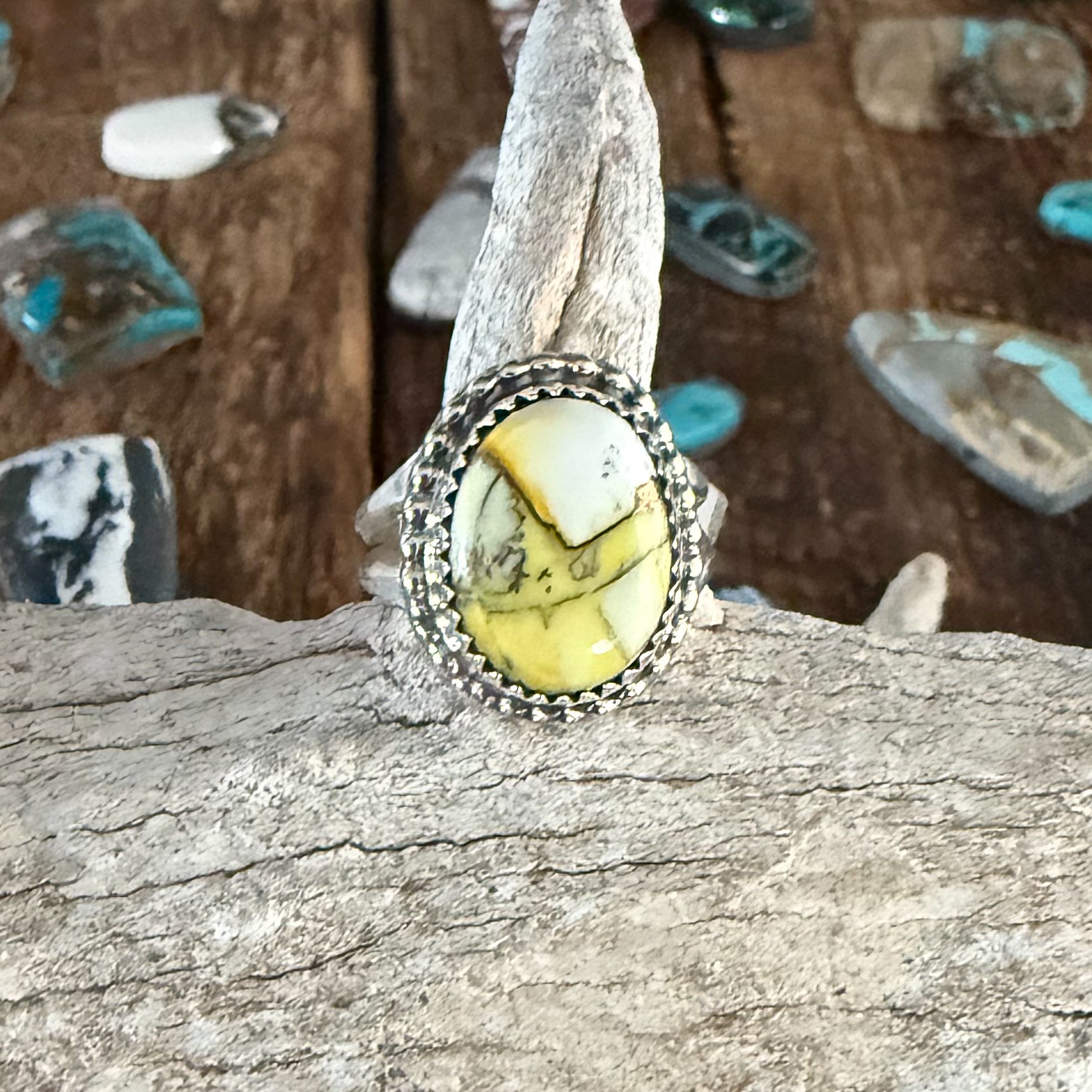 Authentic Native American Handmade Sterling Silver and Honey Dahlia Ring size 7 3/4.