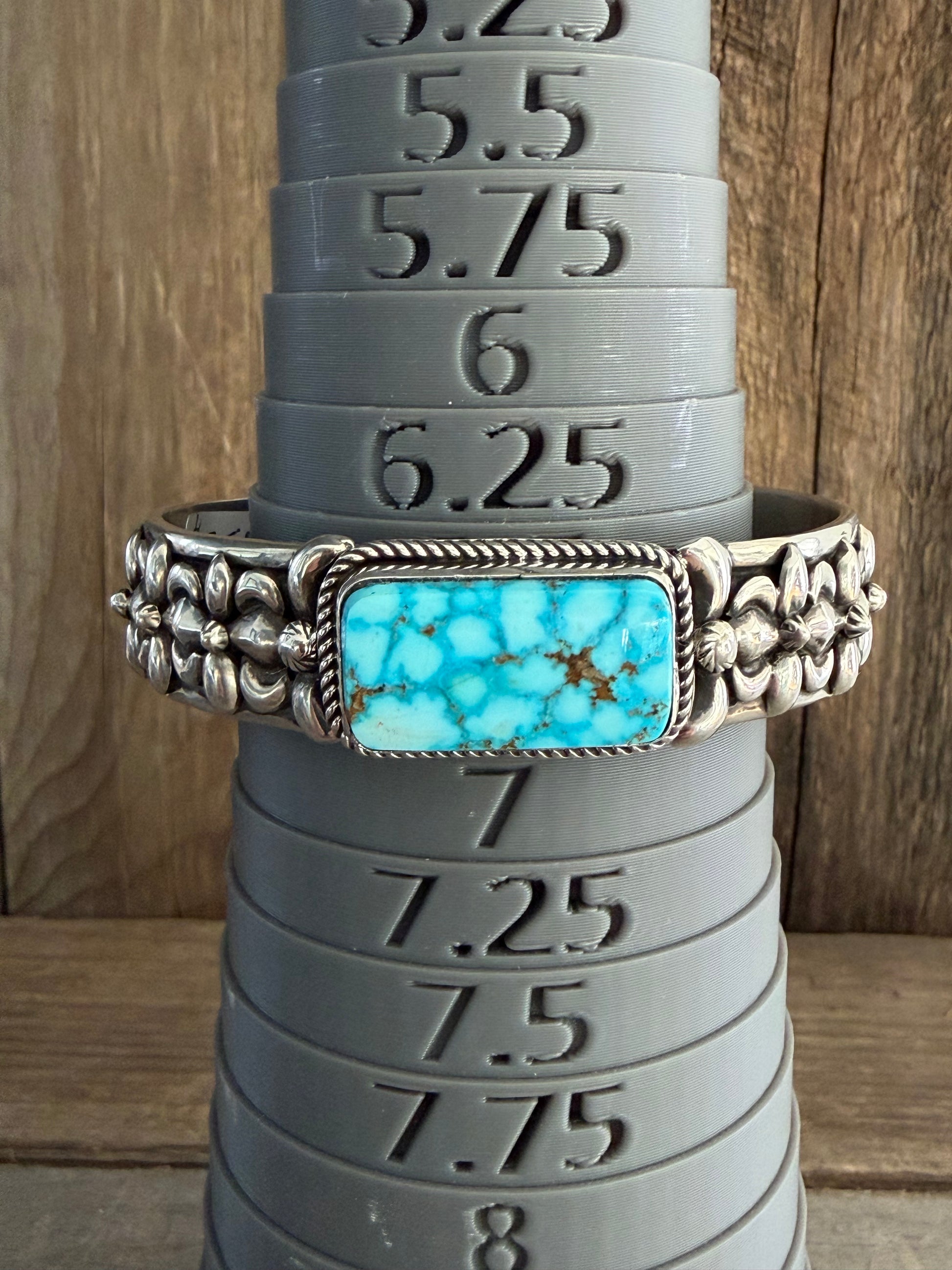 Native American Darryl Becenti Handmade Men’s  Sterling Silver -Kingman Water Web TurquoiseCuff