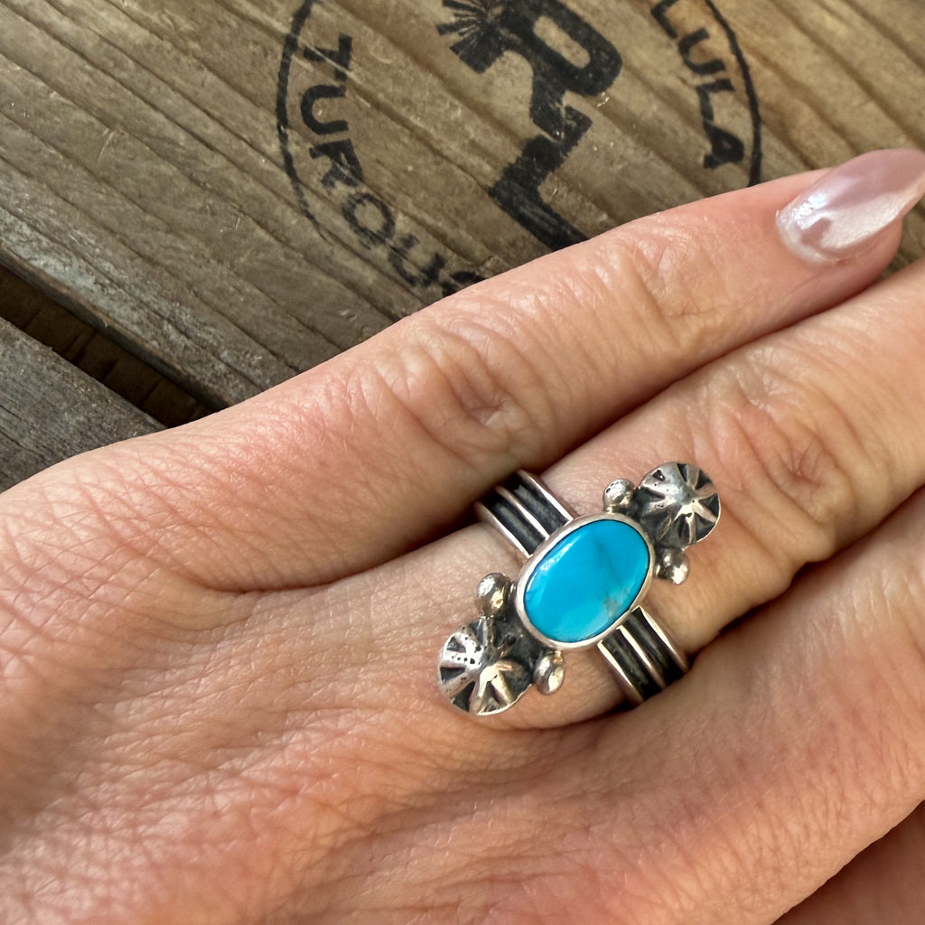 Authentic Native American Handmade Sterling Silver and Turquoise Ring size 6