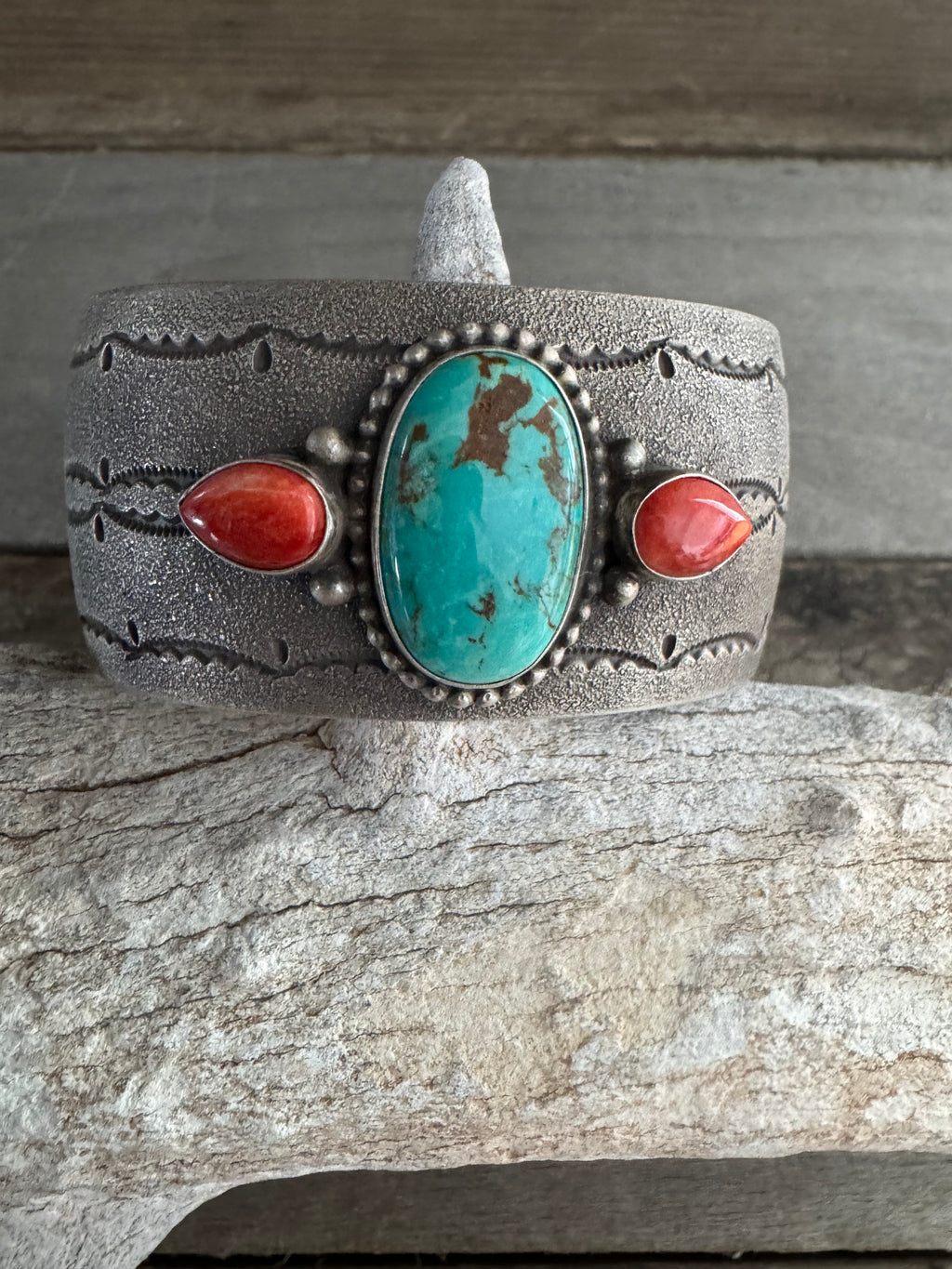 E Wylie Handmade Women’s Sterling Silver Bracelet-Cuff Coral,Turquoise