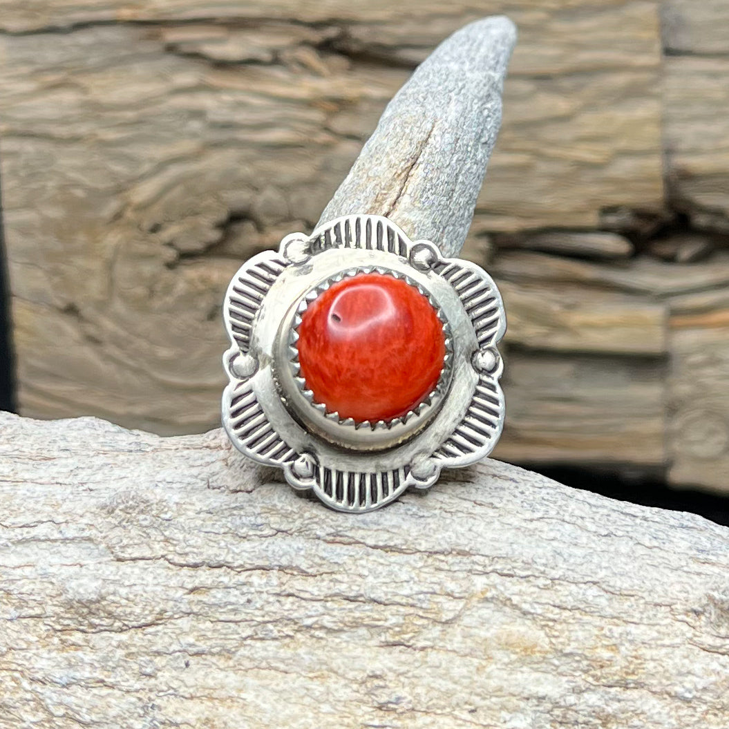 Authentic Native American Sterling Silver Orange Spiny Oyster Ring