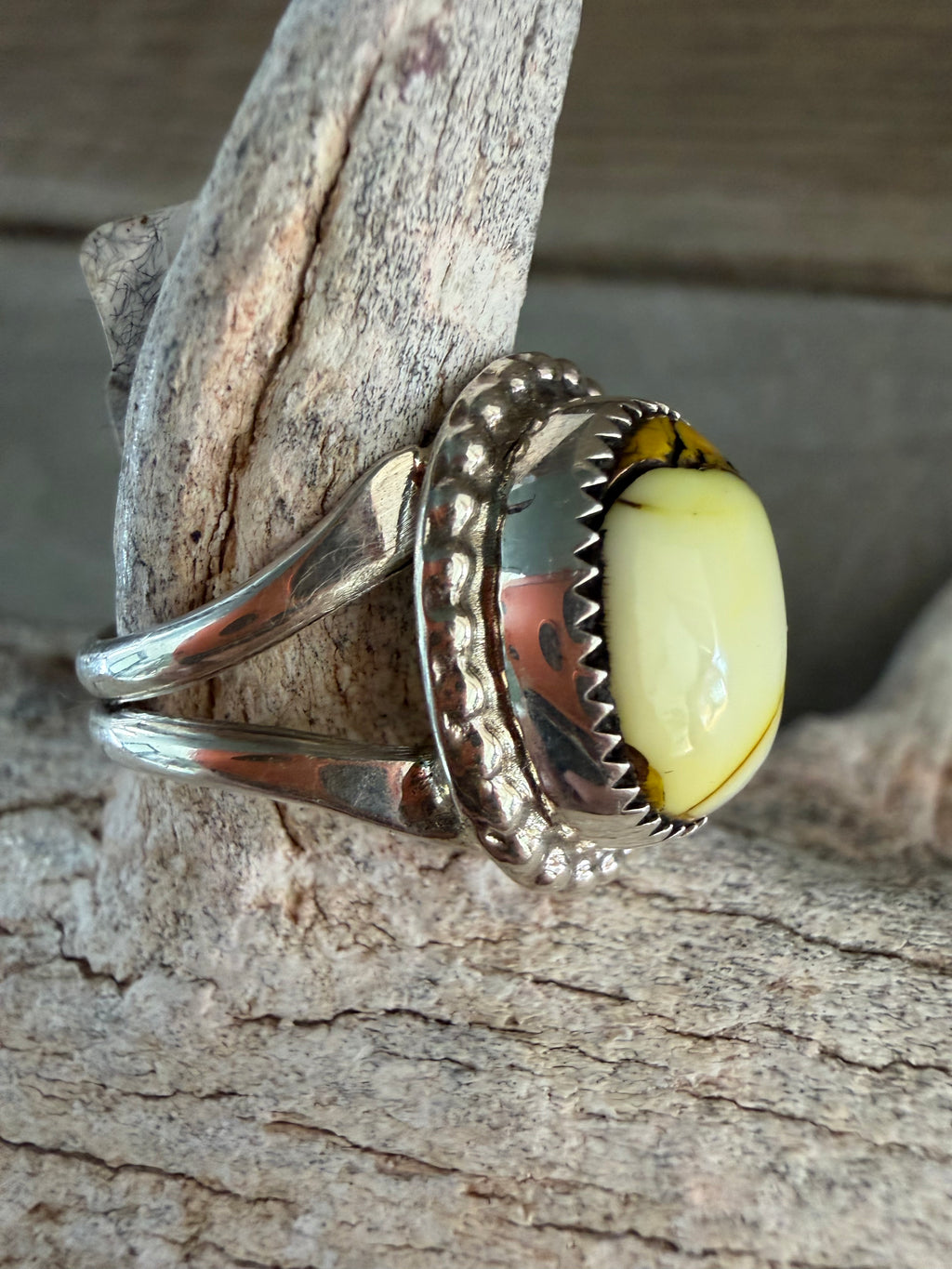 Native American Jennifer Begay Handmade Sterling Silver-Honey Dahlia Ring Size 7