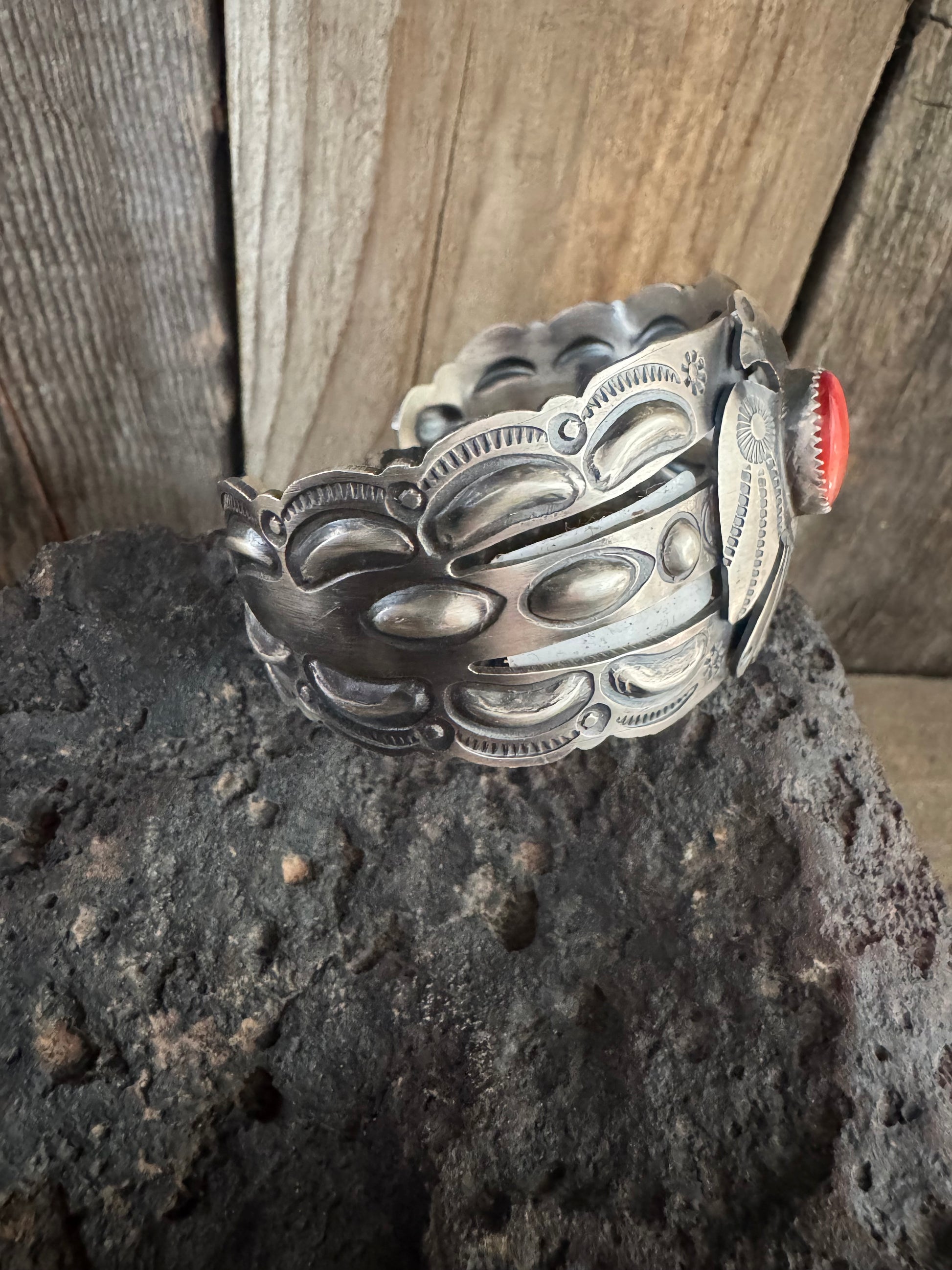 Native Handmade Sterling Silver Thunderbird Spiny Oyster Cuff-Bracelet