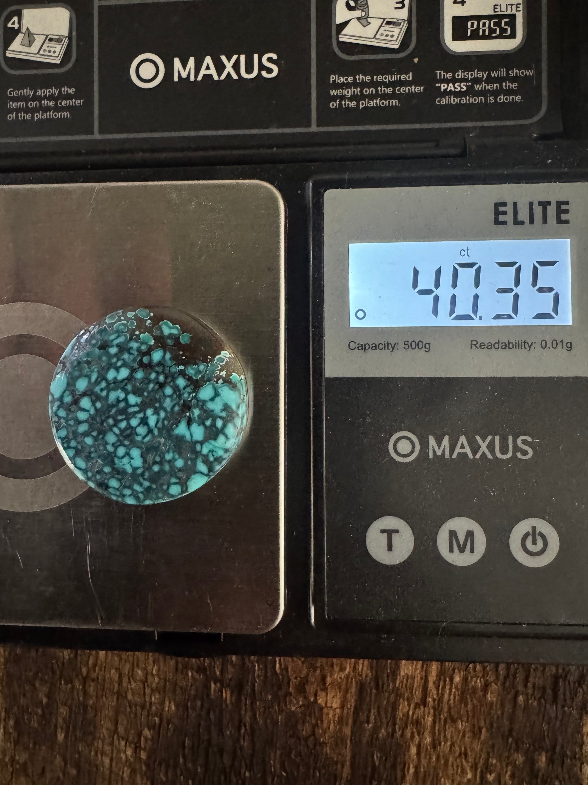 Hubie Turquoise Circle Cab