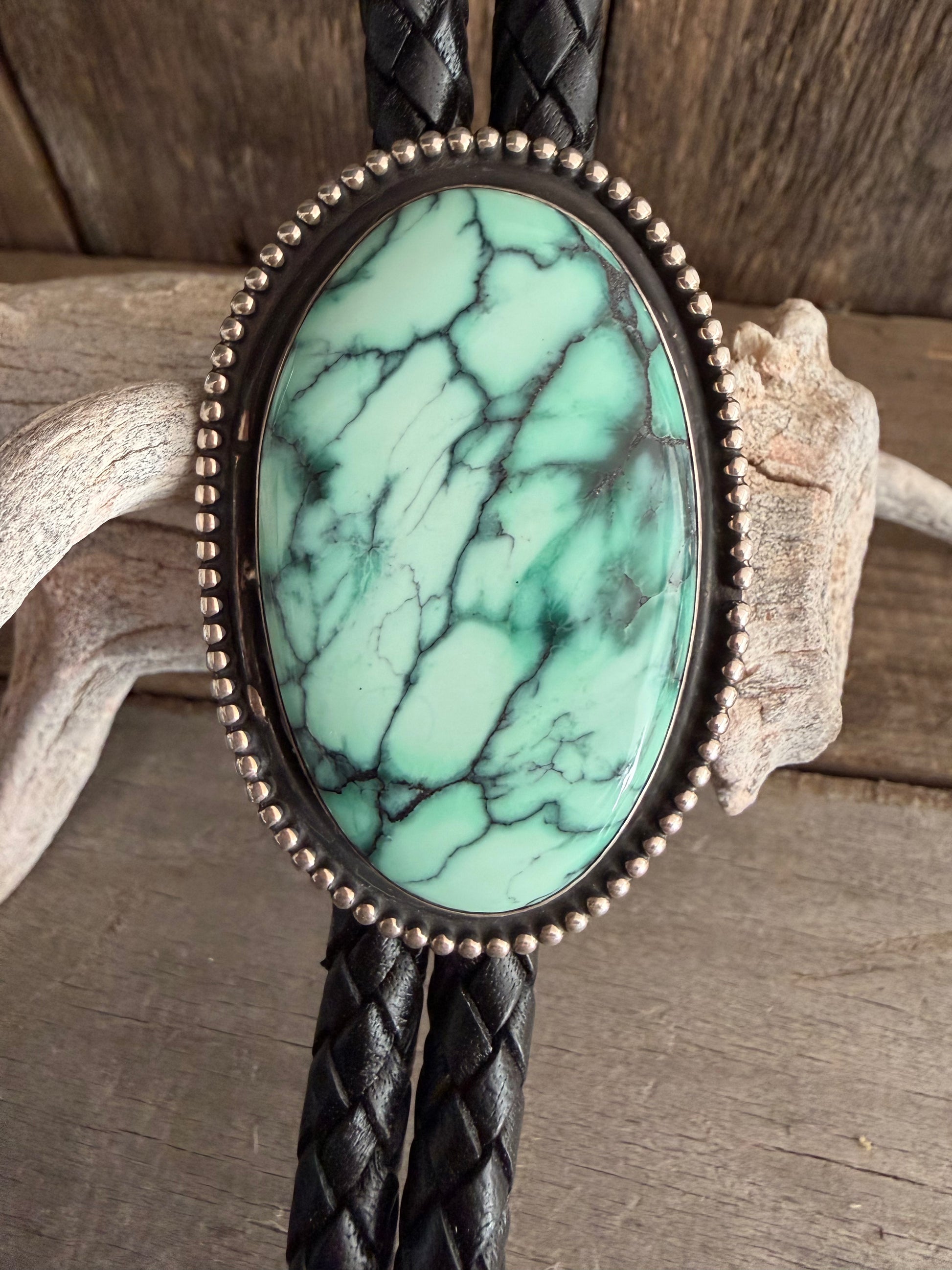 Native American Handmade Emerald Rose Variscite Bolo Tie