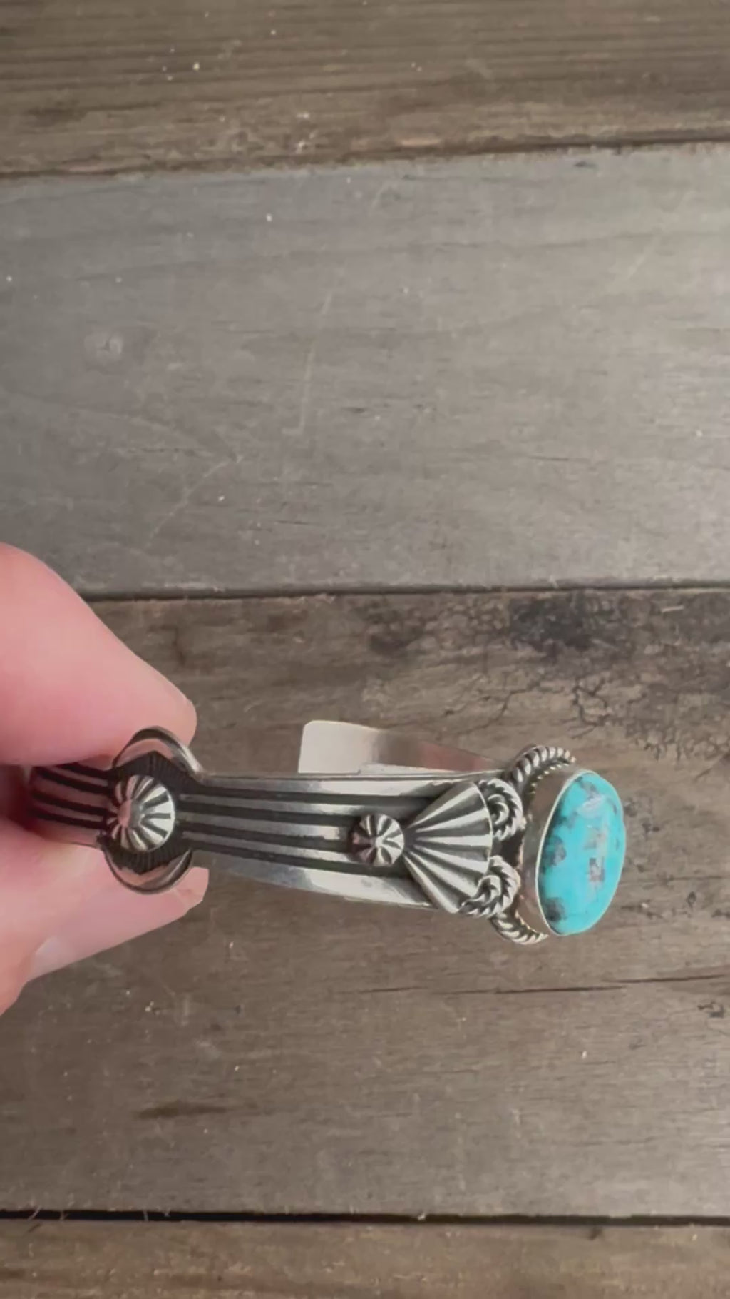 Handmade Women’s Sterling Silver-Turquoise Bracelet/Cuff