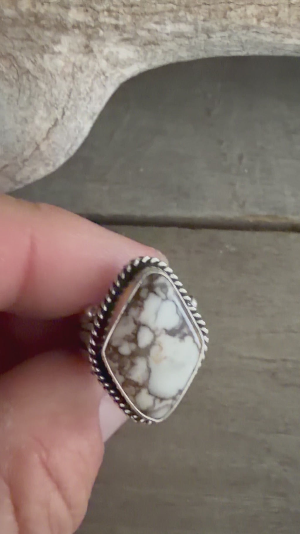 Native American Linda Yazzie Handmade Sterling Silver-Wild horse 🐎 Ring Size 6.75