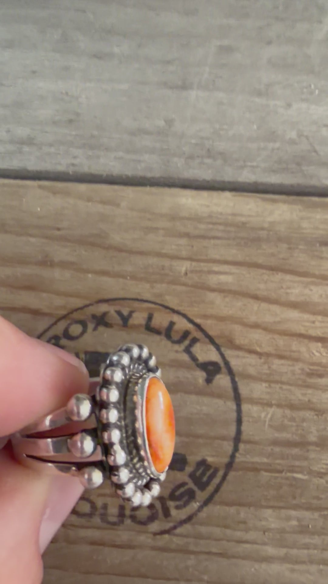 Native American Linda Yazzie Handmade Sterling Silver-Spiny Oyster Ring Size 7.75