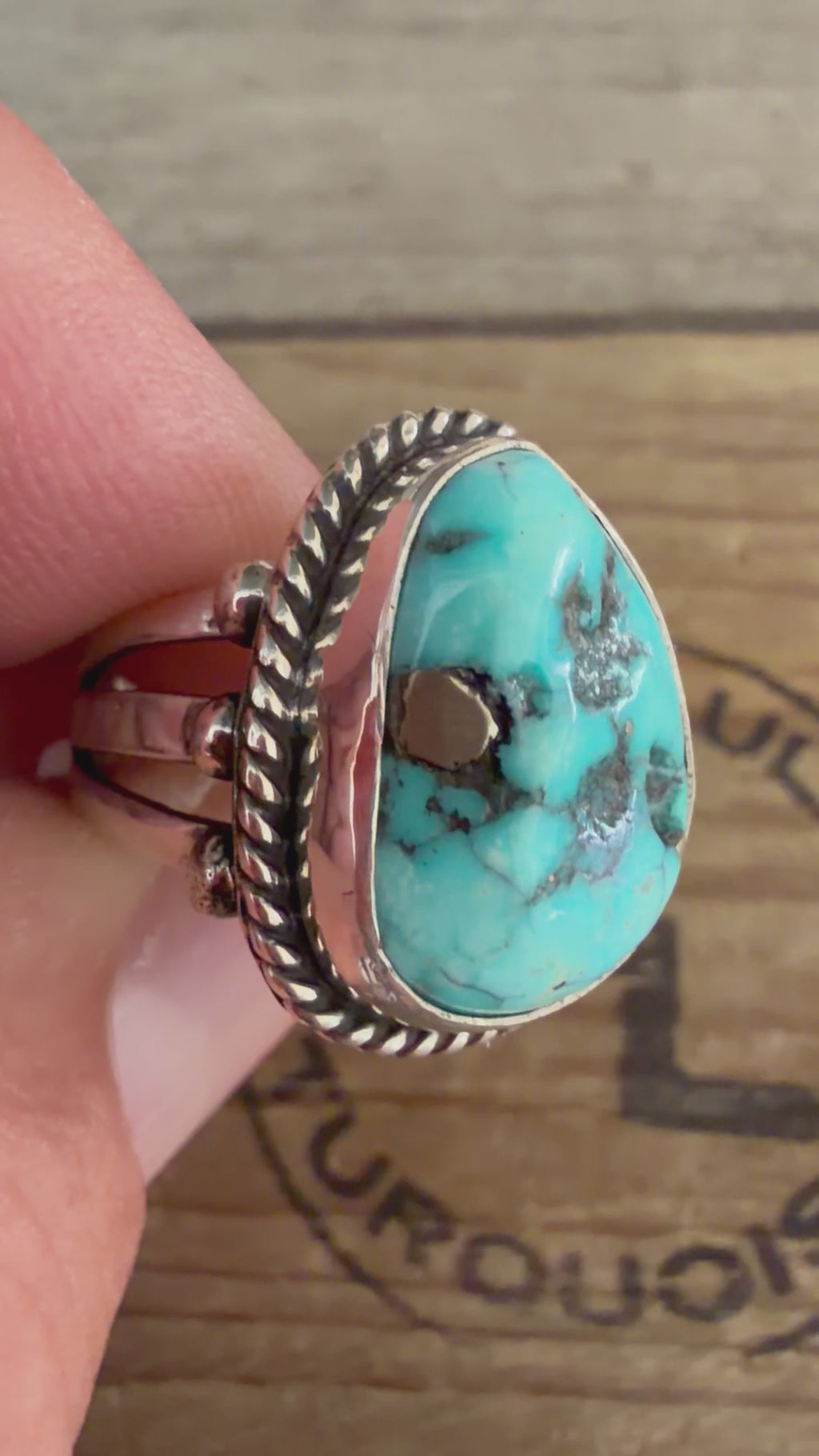 Native American 🇺🇸 Linda Yazzie Handmade Sterling Silver-Whitewater Turquoise w/Pyrite Size 9